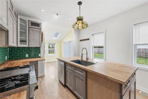 3538 Storer Avenue Cleveland OH 44109