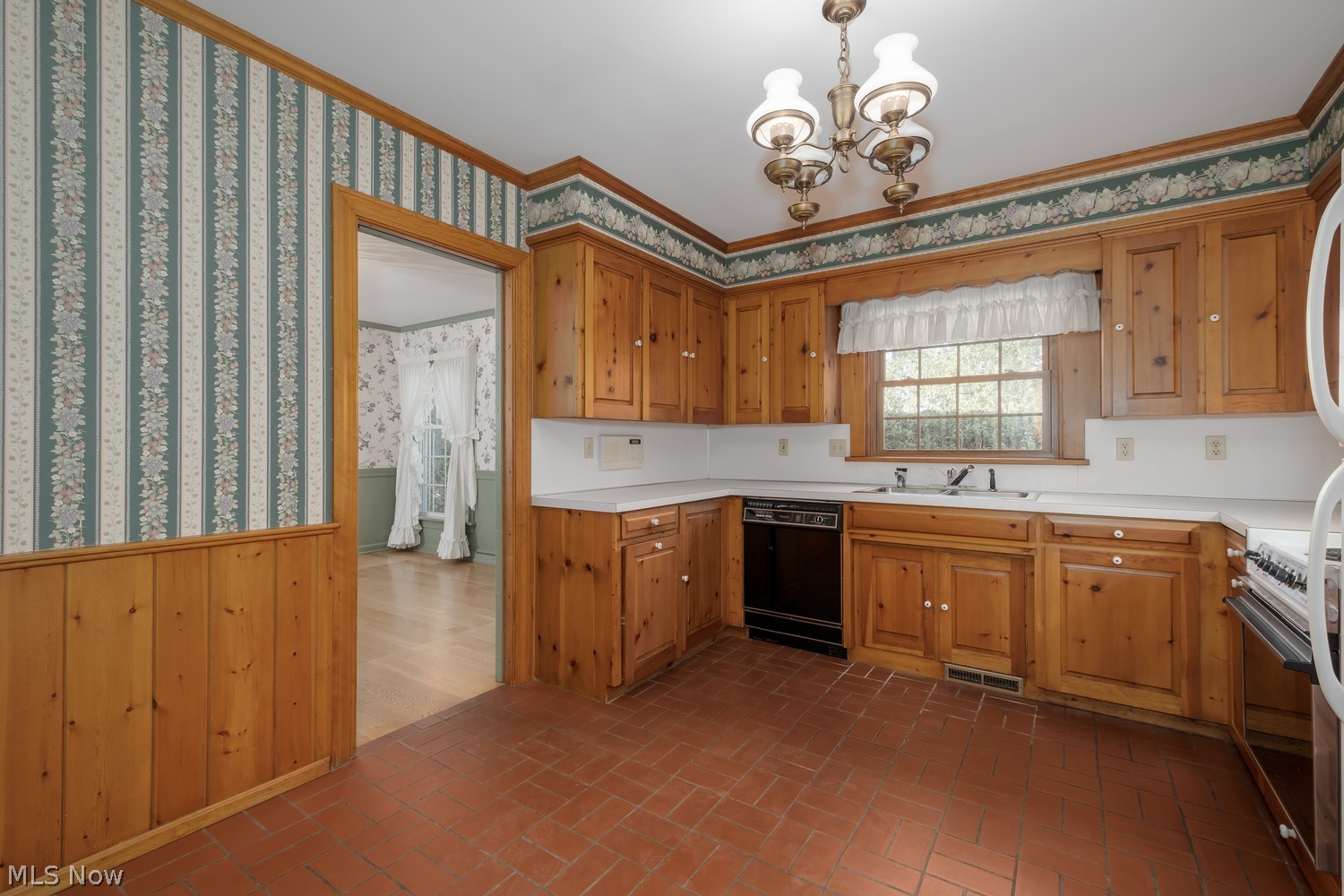 2925 Tremont Circle NW Canton OH 44708