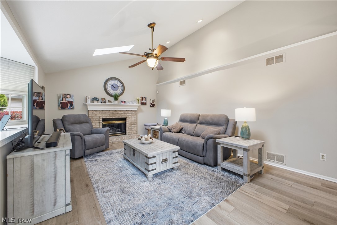 1208 Cedarwood Drive Mineral Ridge OH 44440