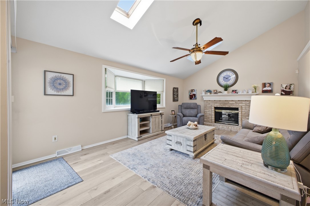 1208 Cedarwood Drive Mineral Ridge OH 44440