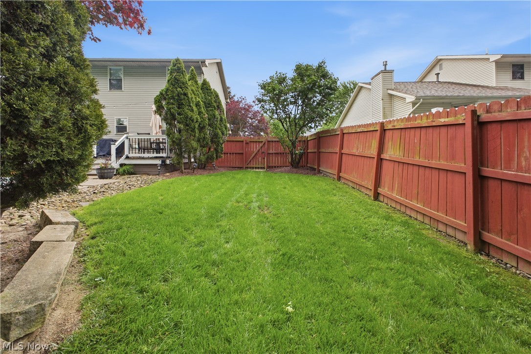1208 Cedarwood Drive Mineral Ridge OH 44440