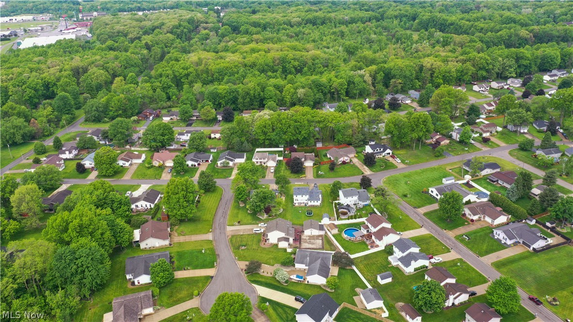 1208 Cedarwood Drive Mineral Ridge OH 44440