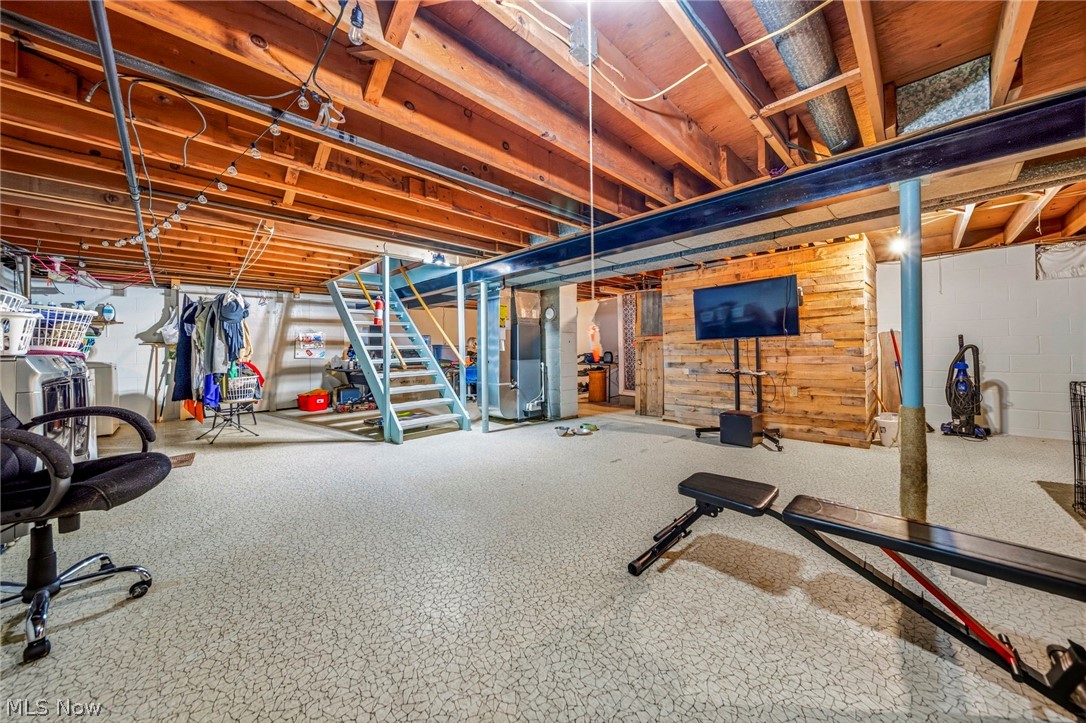 240 Russell Road Conneaut OH 44030