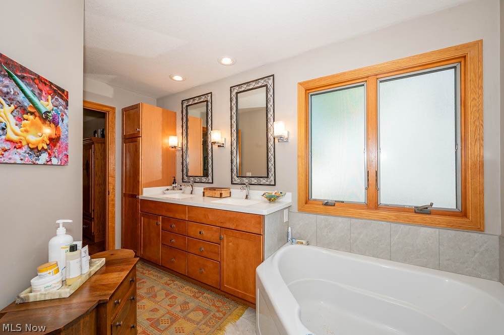149 Lucretia Lane Columbiana OH 44408