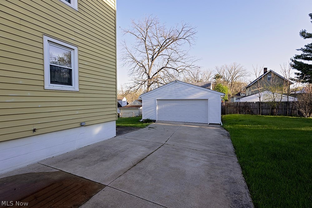 115 Riverdale Court Elyria OH 44035