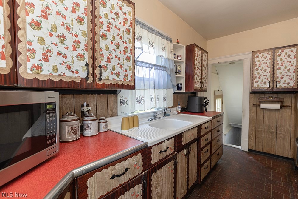 115 Riverdale Court Elyria OH 44035