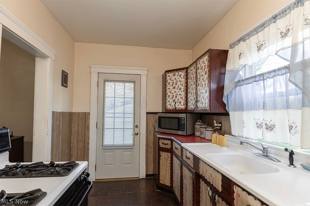115 Riverdale Court Elyria OH 44035