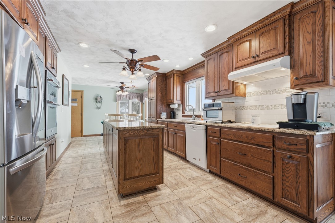 71 S Kohler Road Orrville OH 44667