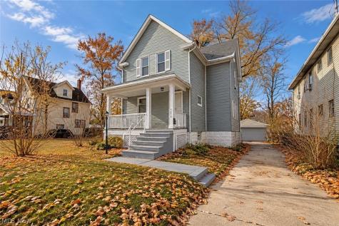 4246 E 116th Street Cleveland OH 44105