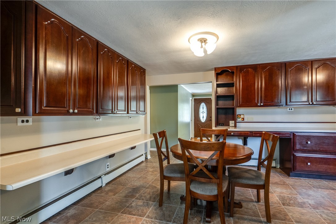 4710 Brunnerdale Avenue NW Canton OH 44718