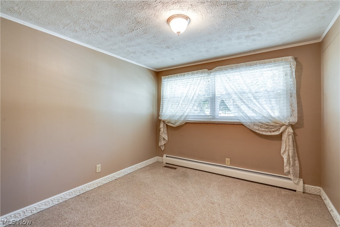 4710 Brunnerdale Avenue NW Canton OH 44718