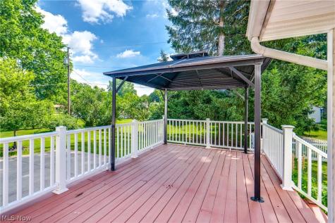 4710 Brunnerdale Avenue NW Canton OH 44718