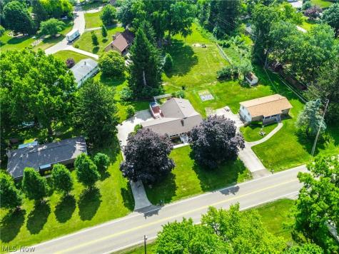 4710 Brunnerdale Avenue NW Canton OH 44718