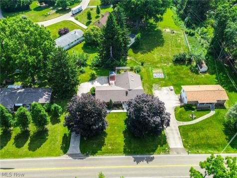 4710 Brunnerdale Avenue NW Canton OH 44718