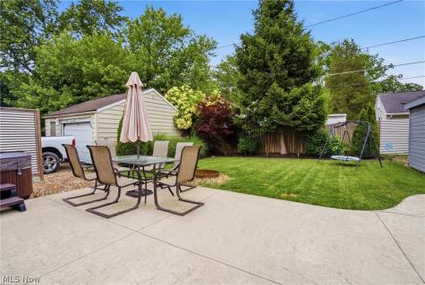 131 Forest Boulevard Avon Lake OH 44012
