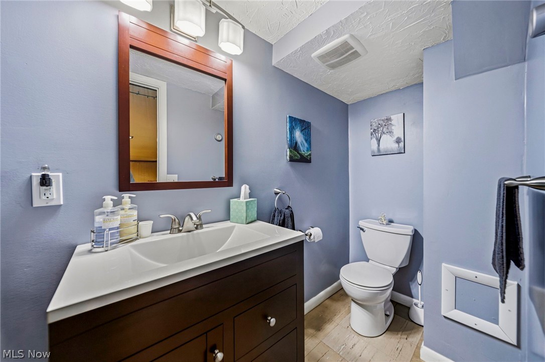 4486 Brainard Road Orange OH 44022