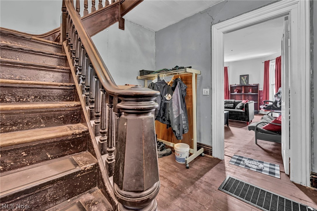 112 Adams Street Wellington OH 44090