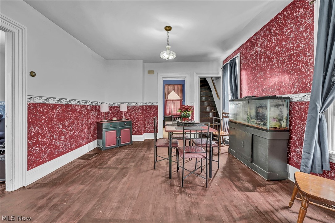 112 Adams Street Wellington OH 44090