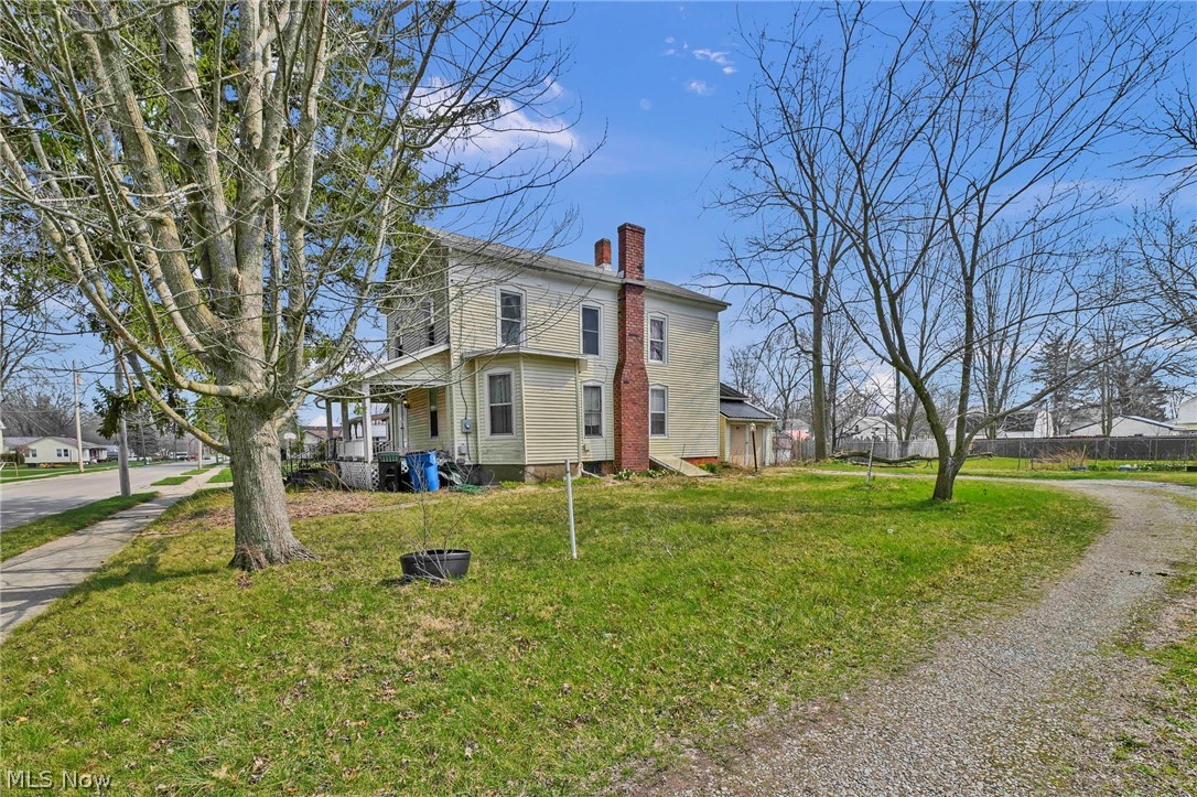 112 Adams Street Wellington OH 44090