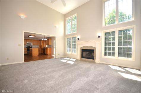 3246 Crown Pointe Drive Stow OH 44224