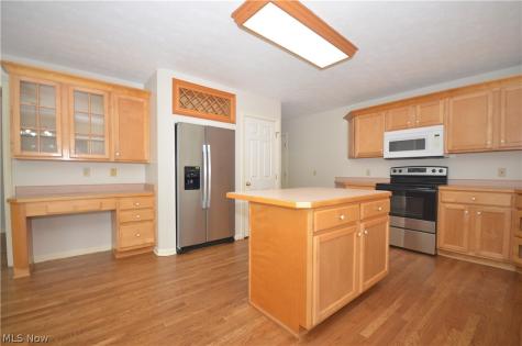 3246 Crown Pointe Drive Stow OH 44224