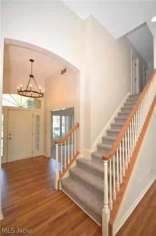3246 Crown Pointe Drive Stow OH 44224