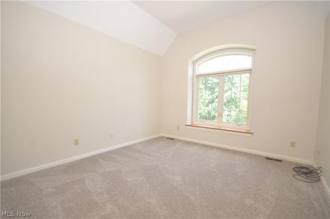 3246 Crown Pointe Drive Stow OH 44224