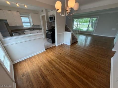 1309 W Miner Road Mayfield Heights OH 44124