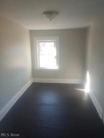 547 Van Everett Avenue Akron OH 44306