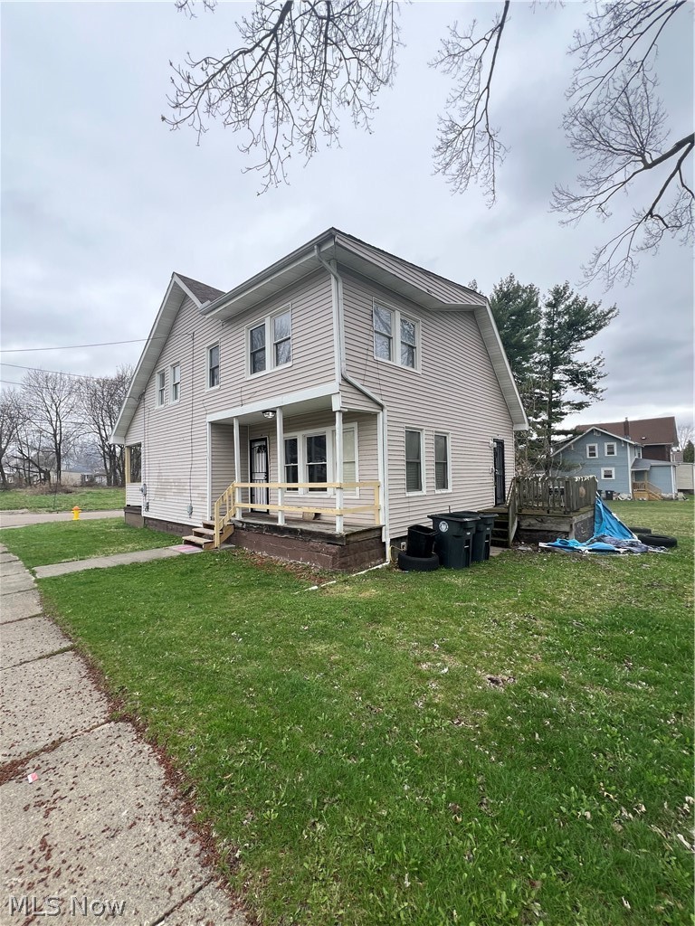 547 Van Everett Avenue Akron OH 44306