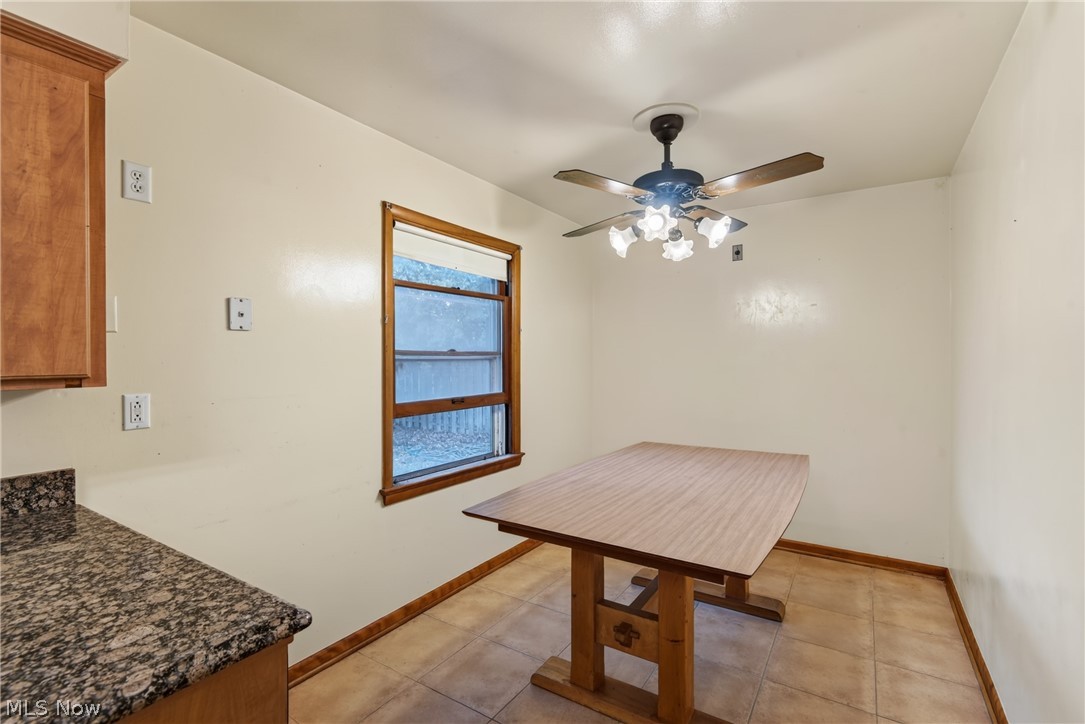 2115 Algonquin Euclid OH 44117