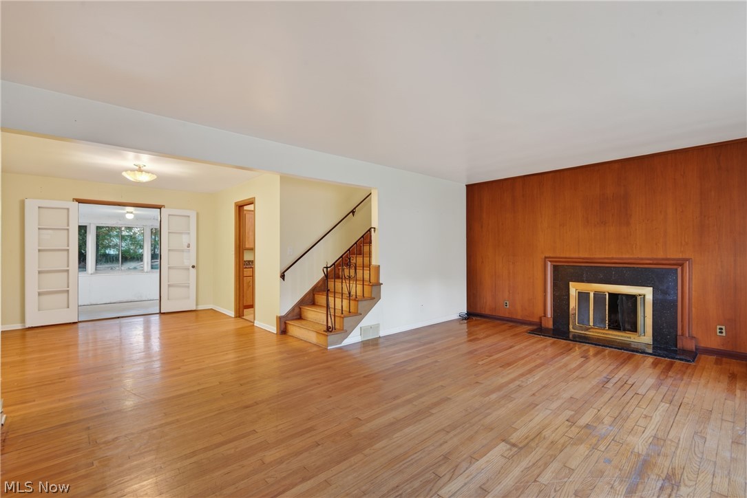 2115 Algonquin Euclid OH 44117
