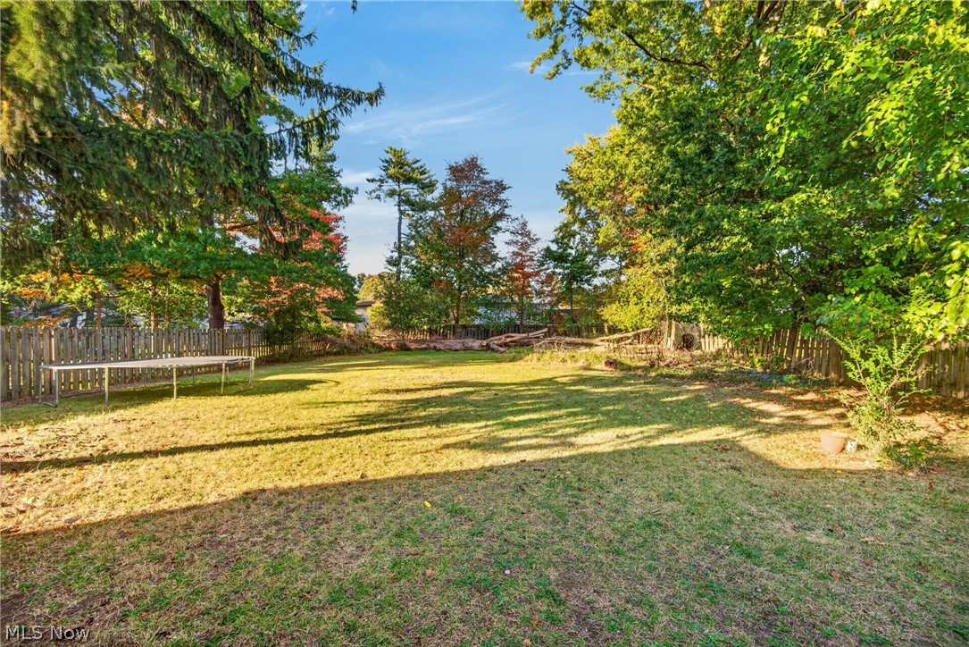 2115 Algonquin Euclid OH 44117