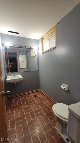 109 Sherry Drive Marietta OH 45750