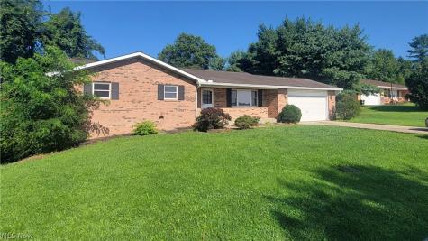 109 Sherry Drive Marietta OH 45750