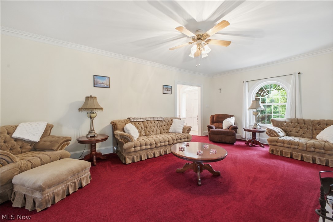 2 Elysian Way East Liverpool OH 43920