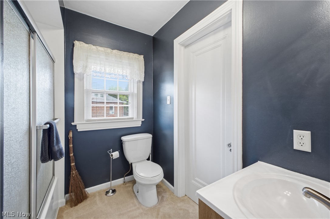 2 Elysian Way East Liverpool OH 43920