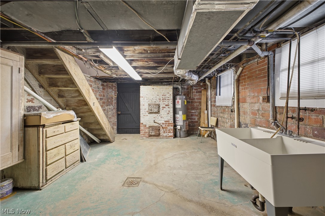 2 Elysian Way East Liverpool OH 43920