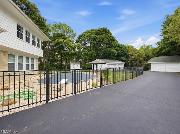 2 Elysian Way East Liverpool OH 43920