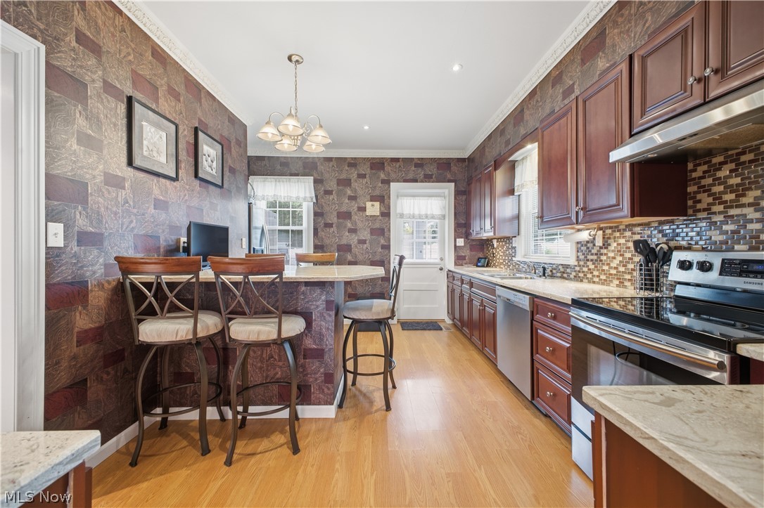 2 Elysian Way East Liverpool OH 43920