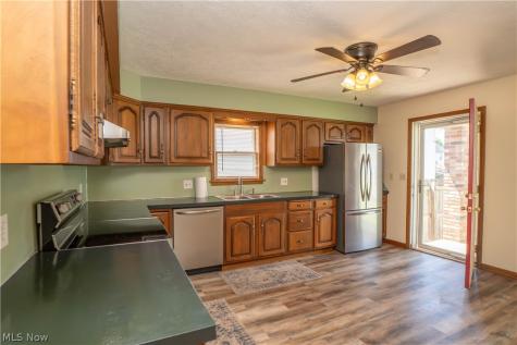 215 8th Street SW Massillon OH 44647