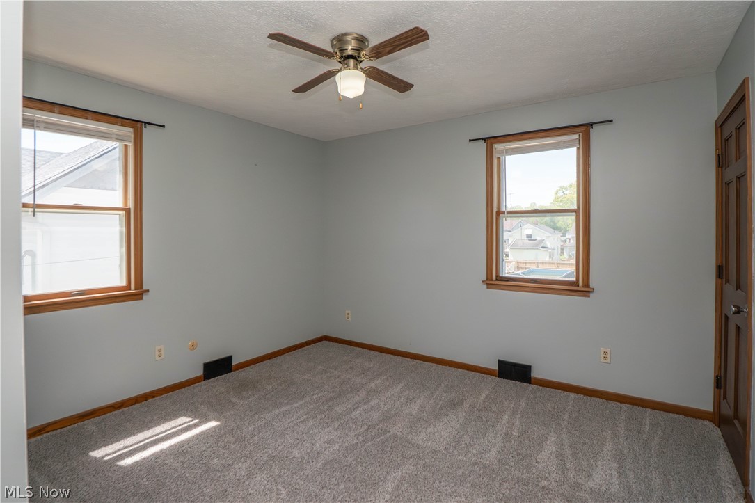 215 8th Street SW Massillon OH 44647