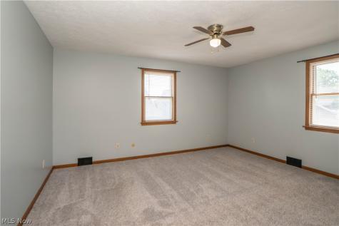 215 8th Street SW Massillon OH 44647