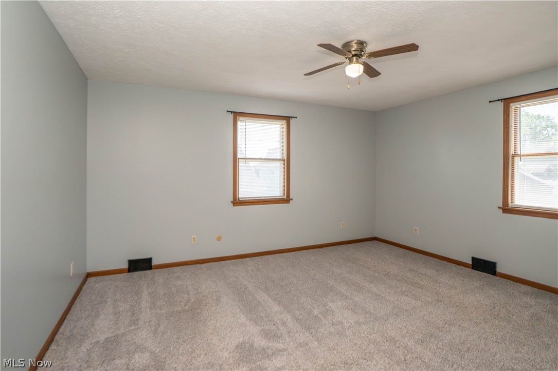 215 8th Street SW Massillon OH 44647