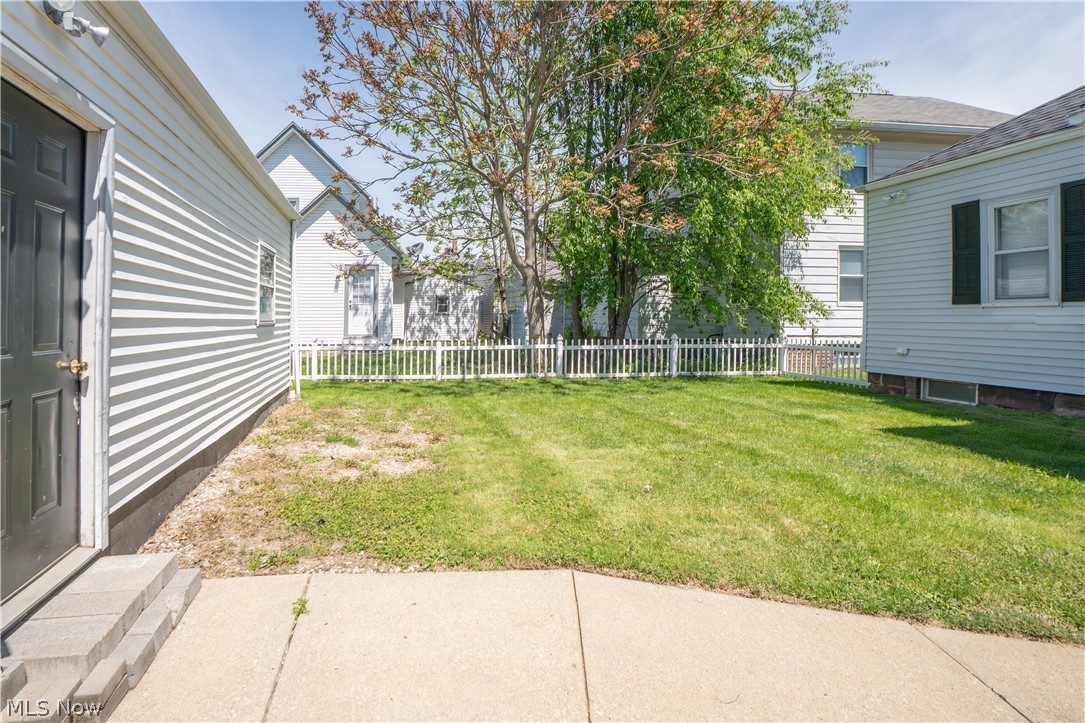 215 8th Street SW Massillon OH 44647