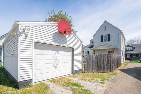 215 8th Street SW Massillon OH 44647