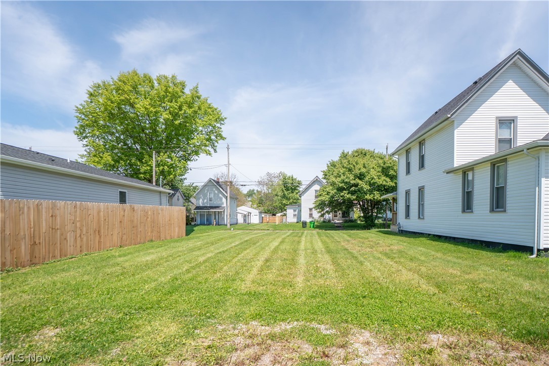 215 8th Street SW Massillon OH 44647