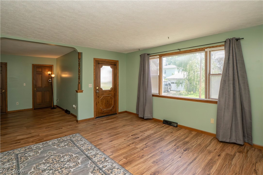 215 8th Street SW Massillon OH 44647