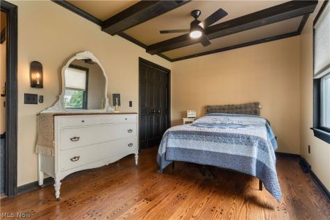 6741 Thornbriar Street NW Canton OH 44718