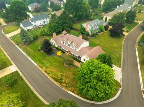 6741 Thornbriar Street NW Canton OH 44718